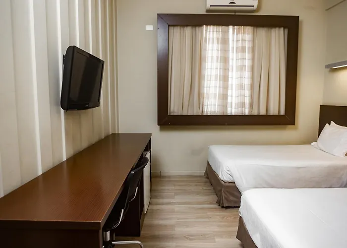 Master Cosmopolitan Moinhos De Vento Hotel 4*