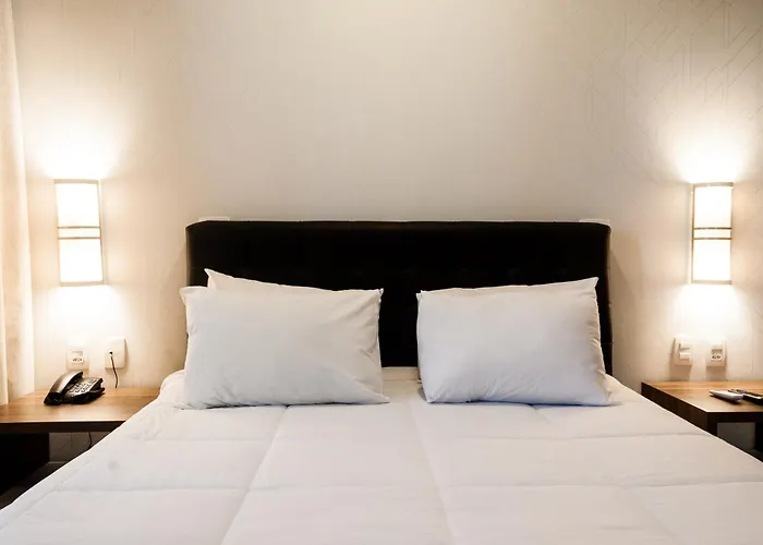 Master Cosmopolitan Moinhos De Vento Hotel 4*