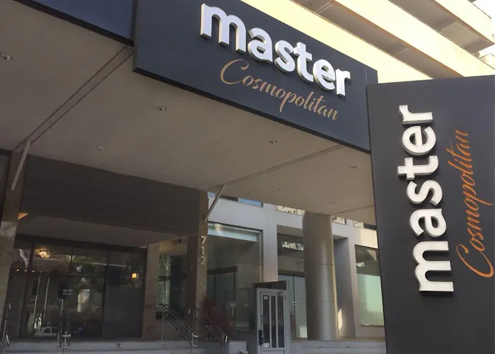 Hotel Master Cosmopolitan Moinhos De Vento 4*