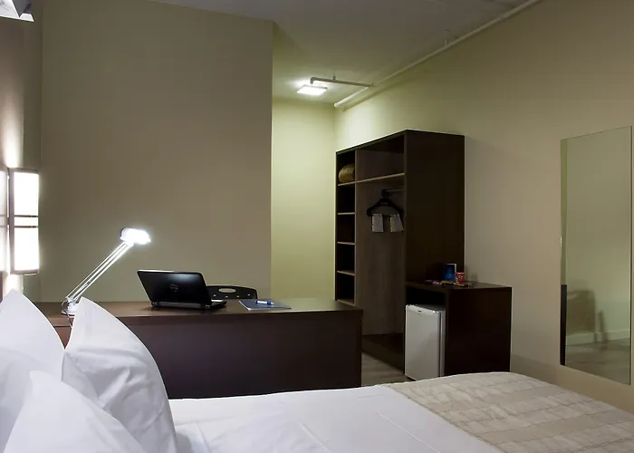 Master Cosmopolitan Moinhos De Vento 4* Porto Alegre