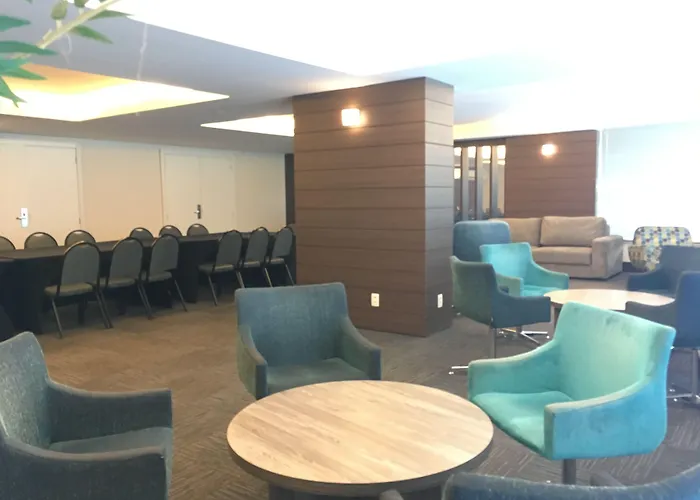 Hotel Master Cosmopolitan Moinhos De Vento 4*