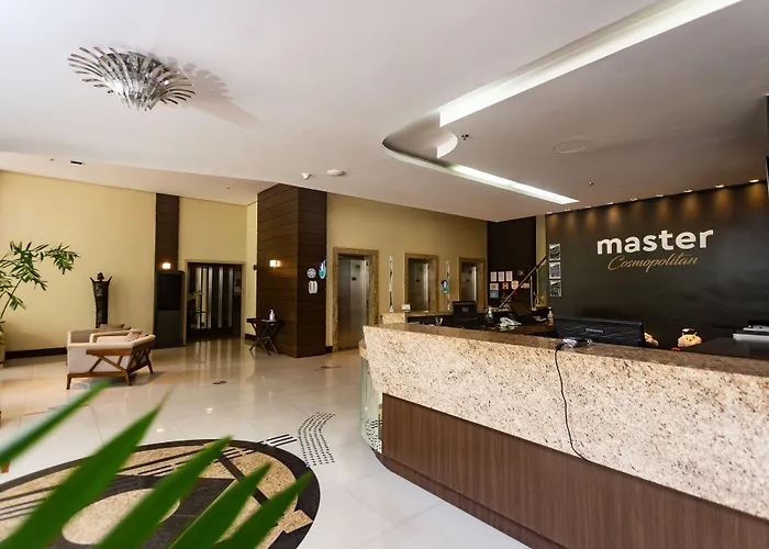Hotel Master Cosmopolitan Moinhos De Vento 4*